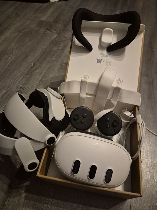 Meta Quest 3 128GB VR Headset