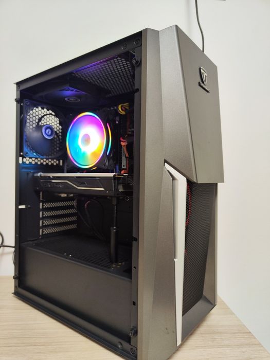 Titan Xeon E5 – Xeon E5-2680 v4 14 ядра 28 нишки / RX 480 8GB / 16GB