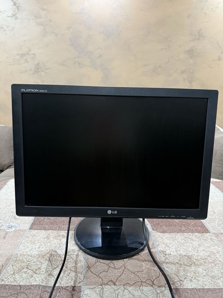 Монитор LG W2241ST- 22” LCD