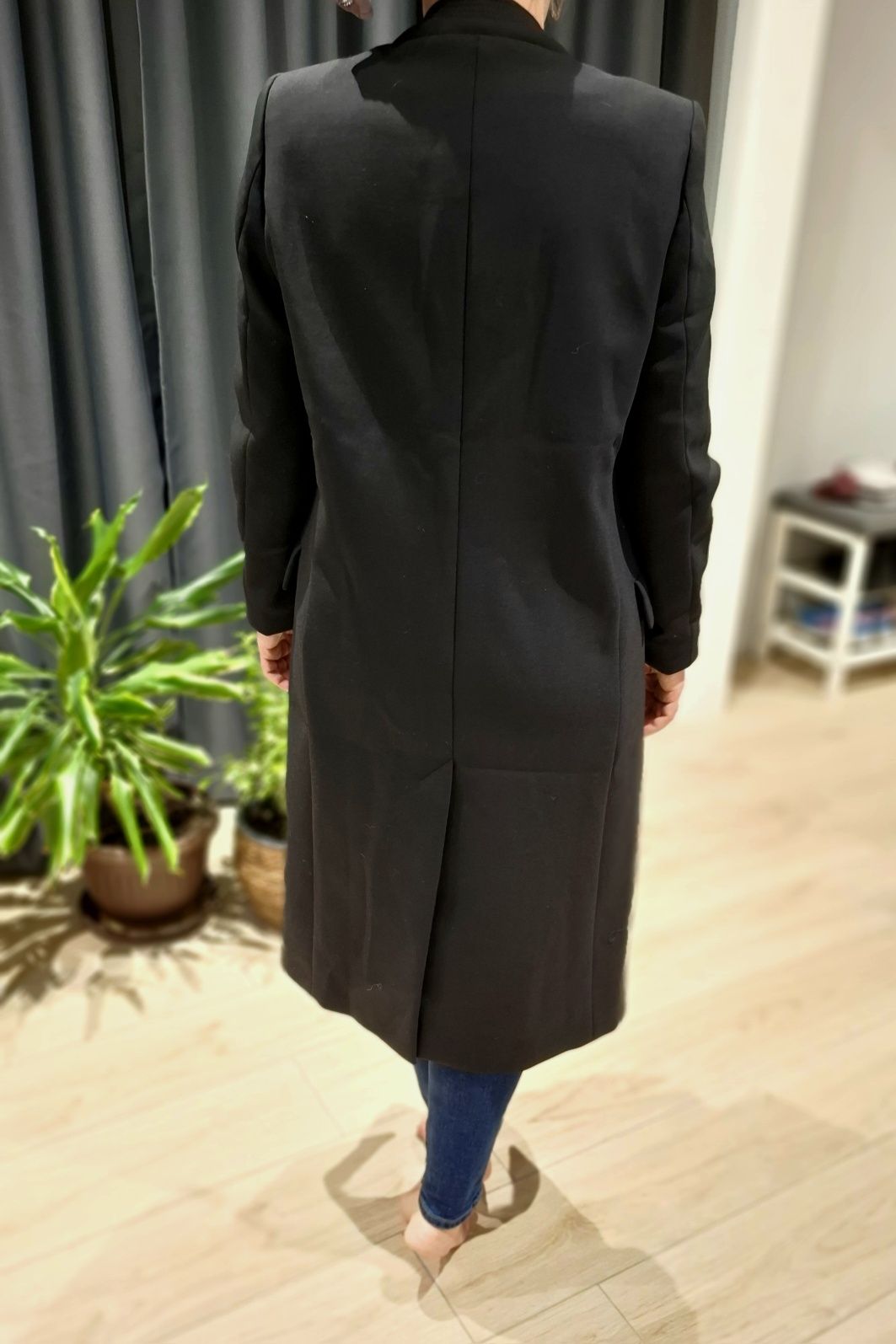 Страхотно Оригинално Манто Pierre Balmain  L