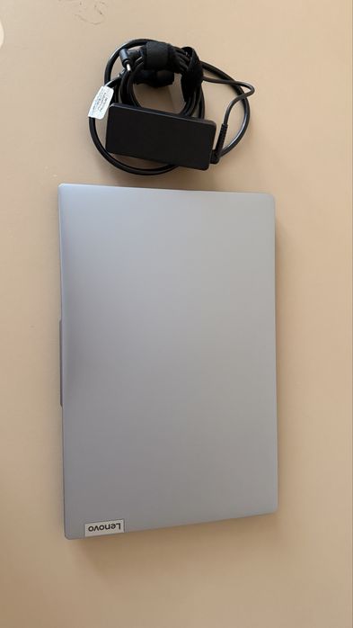 Lenovo IdeaPad Slim 3 15ABR8 – Model 82XM0053RM