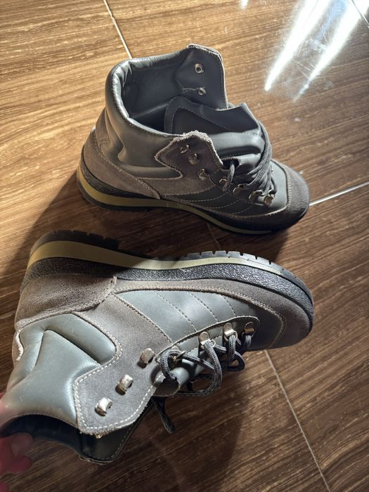 Ghete de iarna din piele naturala