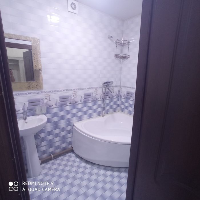 Kravtira ijaraga beriladi. 2 xonali - 68 m2