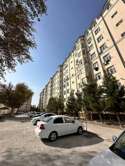 Срочно продаётся 3х -комнатная квартира коробка