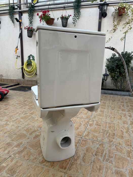 Set wc cu rezervor si capac soft close