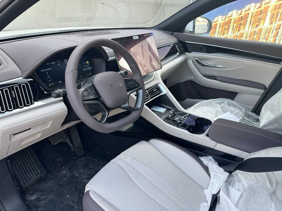 Продаётся новый BYD Song Champion FULL 605KM август 2025 года выпуска