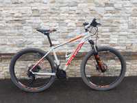 Bicicleta MTB Cube Attention , roti 27.5er , Deore XT , Rockshox