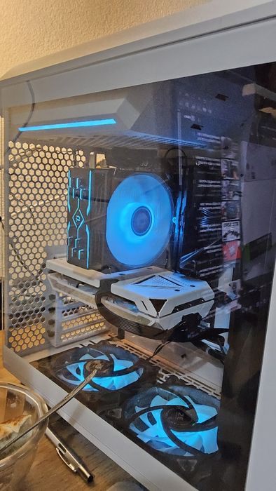 Gigabyte b760m E ddr5