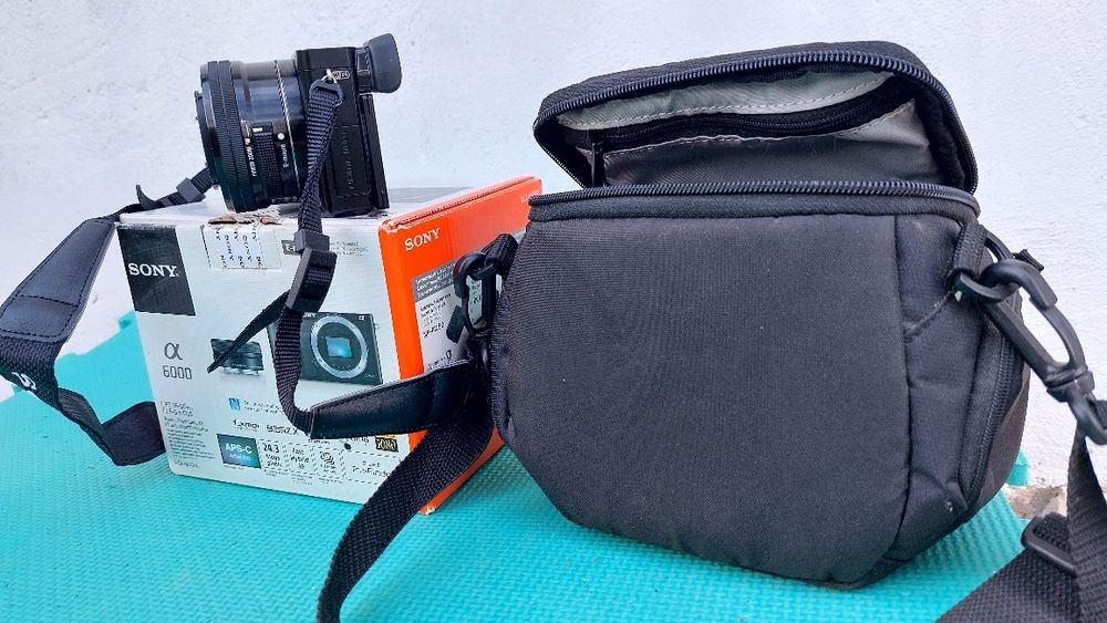 Фотоапарат Sony alpha 6000