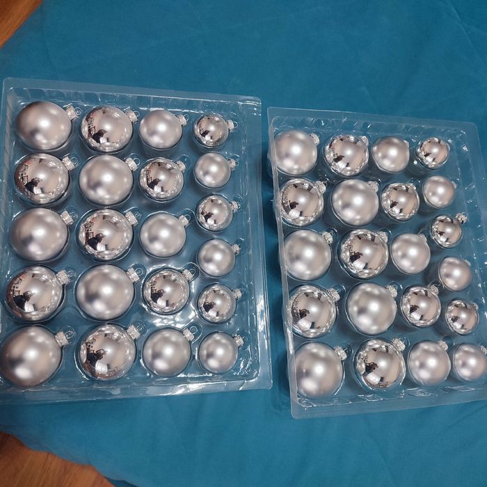 Ёлочные игрушки из стекла