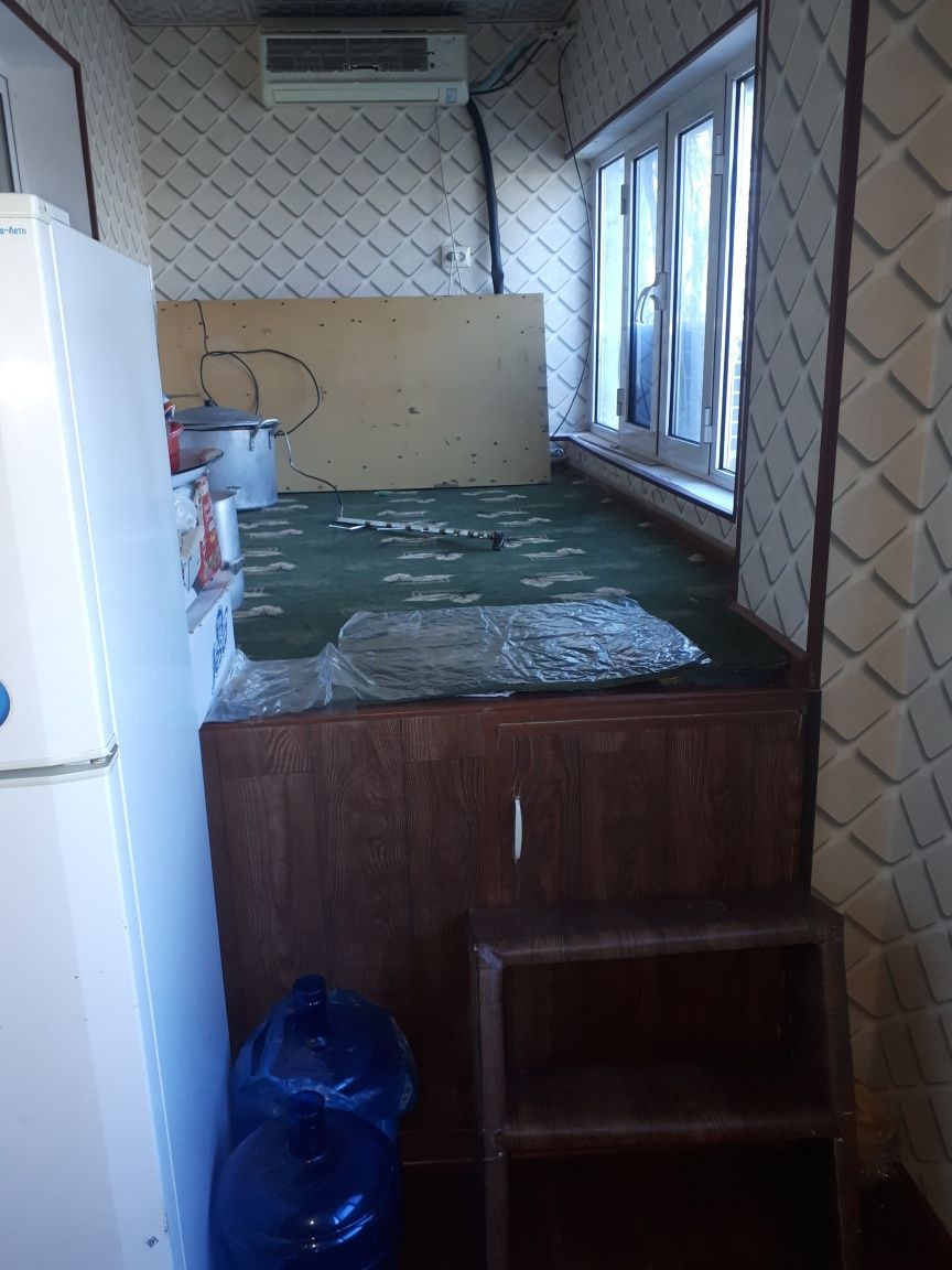 3 хонали кв сотилади Низомий 14.дом