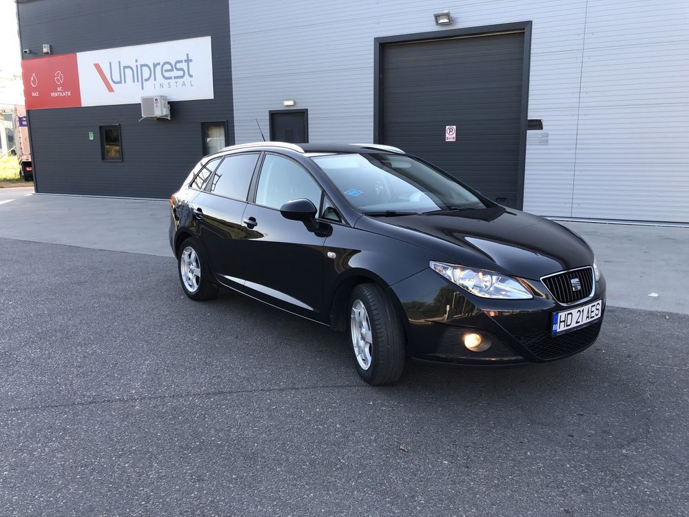 Vând Seat Ibiza