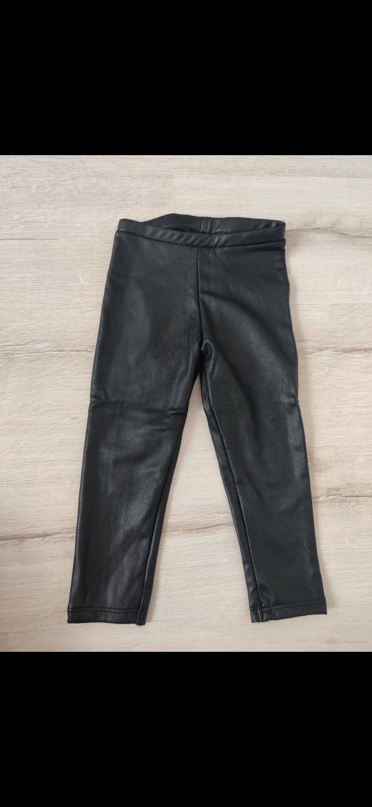 Pantaloni/colanti ZARA imitatie piele neagra copii marimea 98