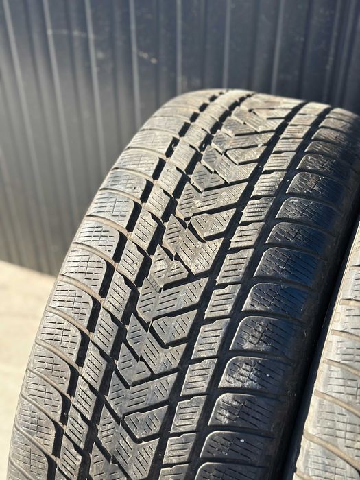 Pirelli 285/45R21 - Stare excelenta, Livrare Rapida, Garantie!