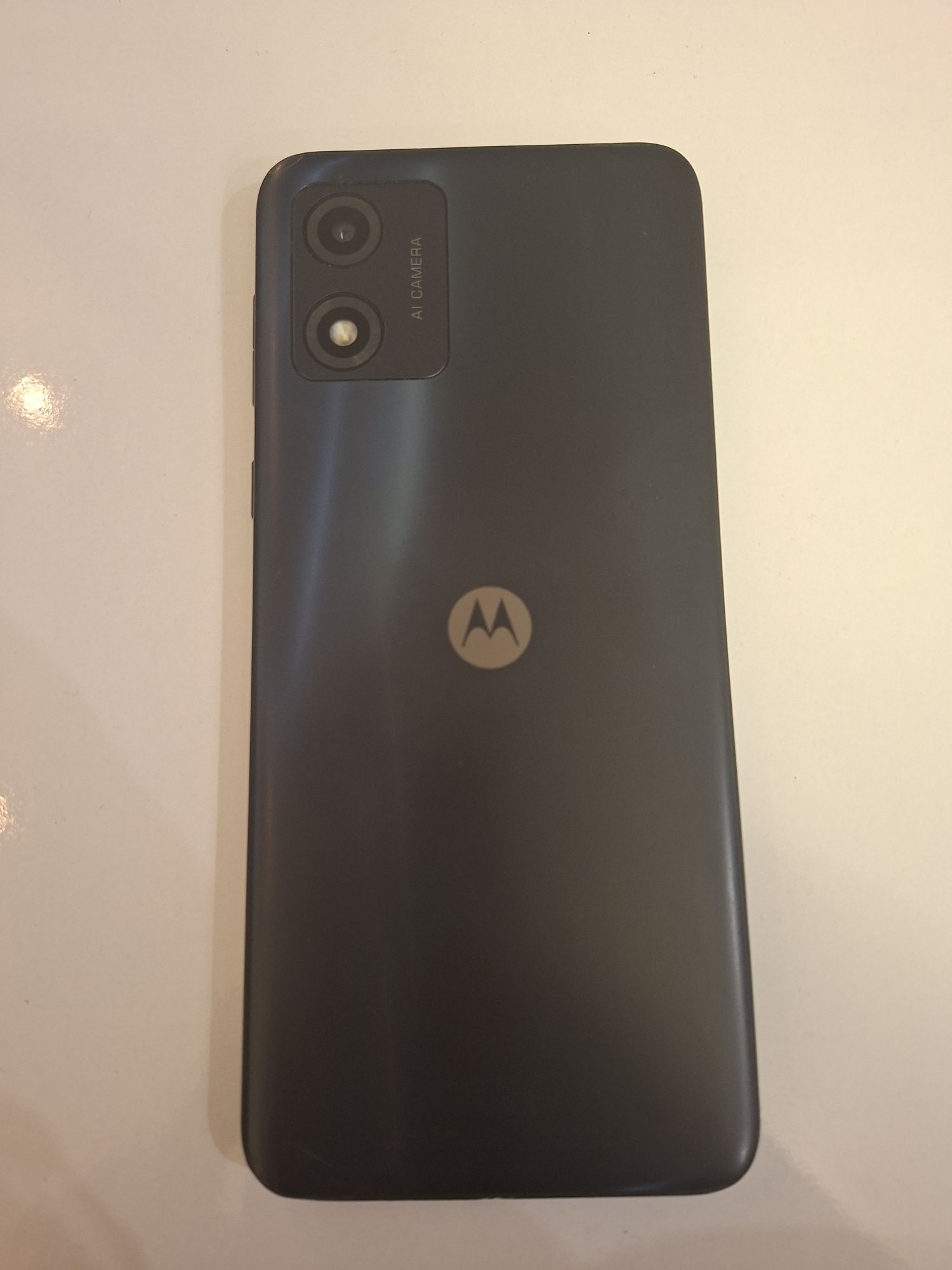 Motorola Е13 за ремонт или за части