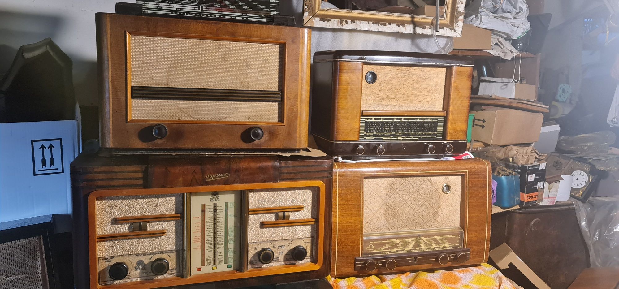 Radio, ceas, obiecte de colectie