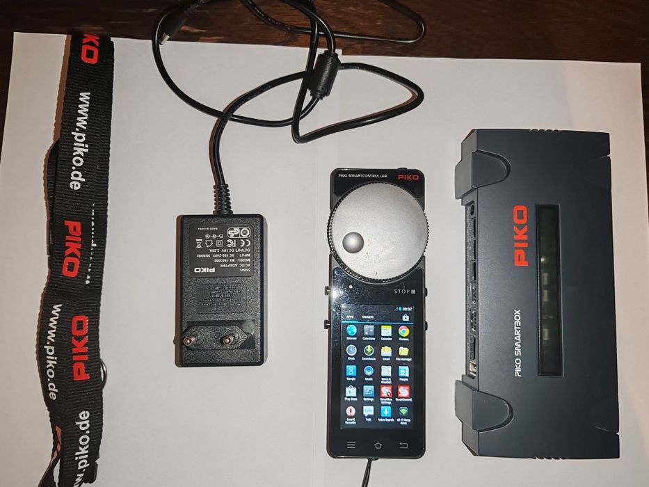 Trenulețe electrice Piko Roco statie/centrala de control