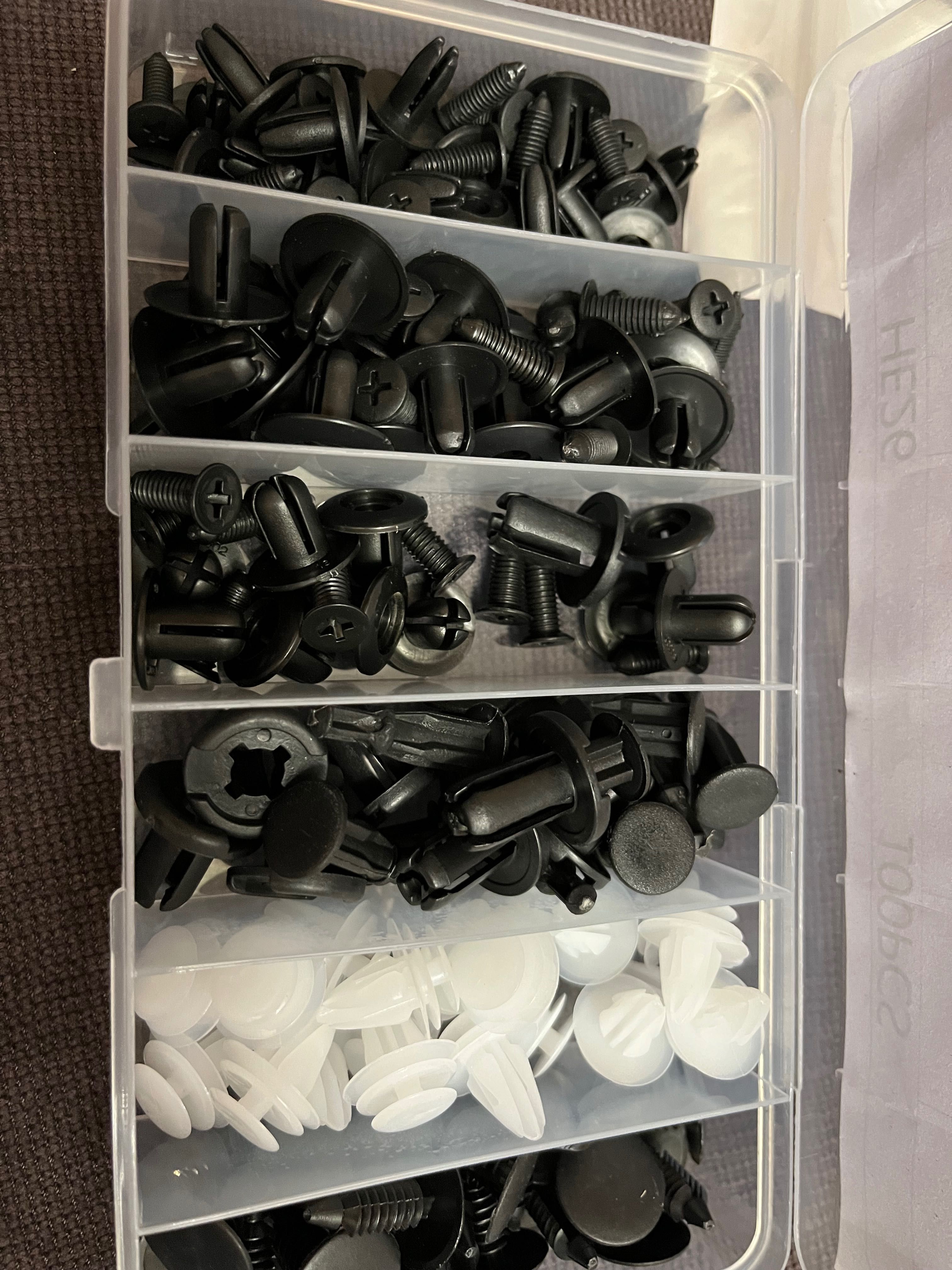 Авто интериорни щипки (plastic clips) 100 броя - кутия или плик
