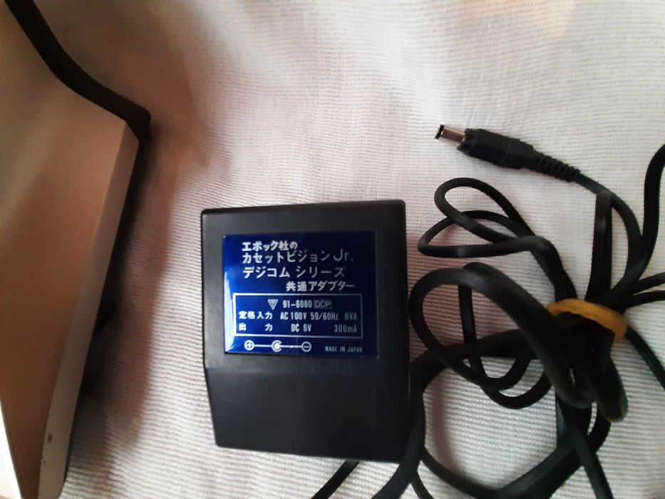 Ретро електронна игра TOMY Kingman – Работи, с оригинално зарядно