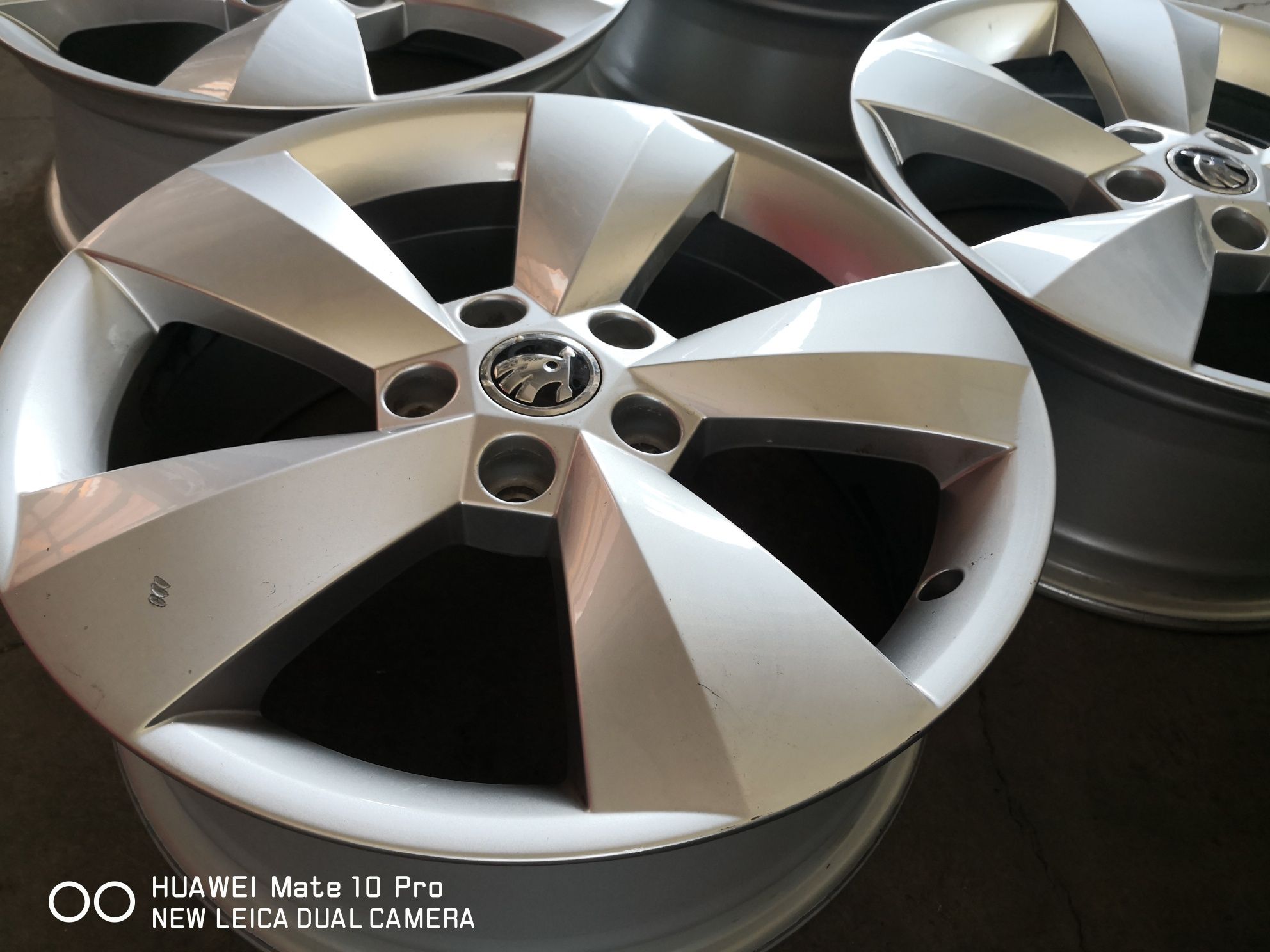 5x112 skoda шкода 5х112 17 цола оригинални джанти