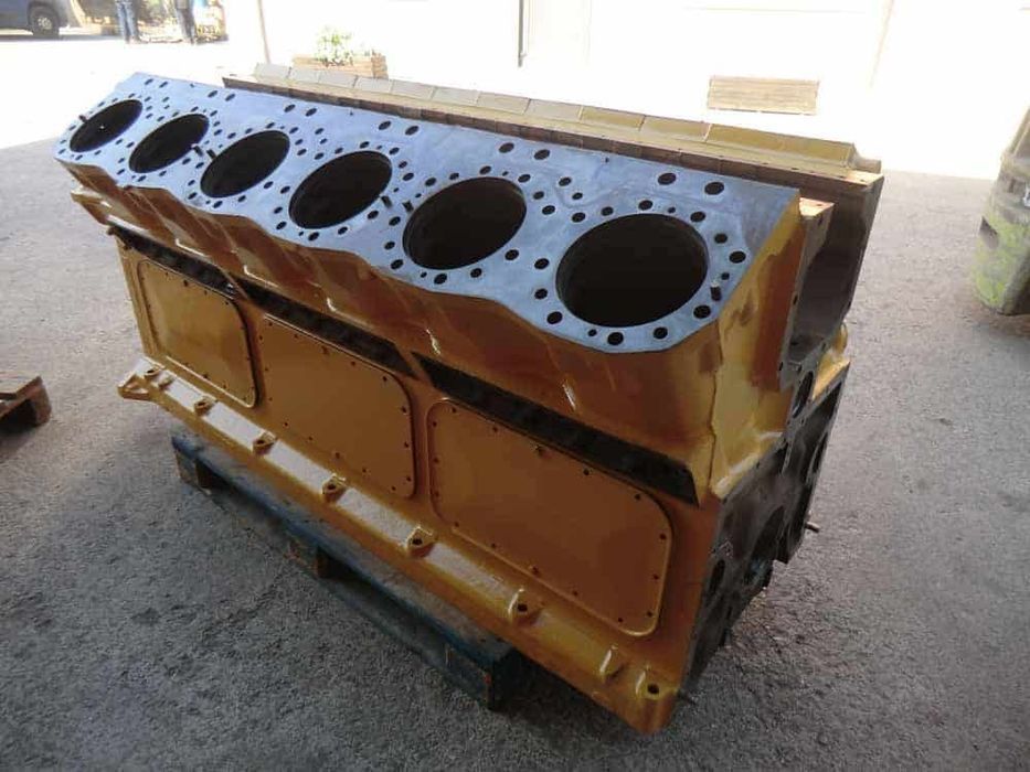 block motor caterpillar d398 12 cilindrii in v