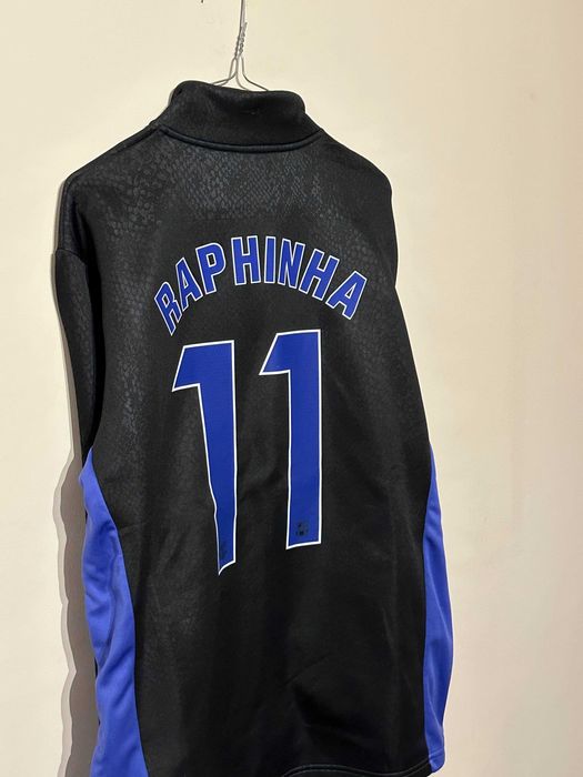 Комплект от горнице и долнище на Barcelona с името на Raphinha