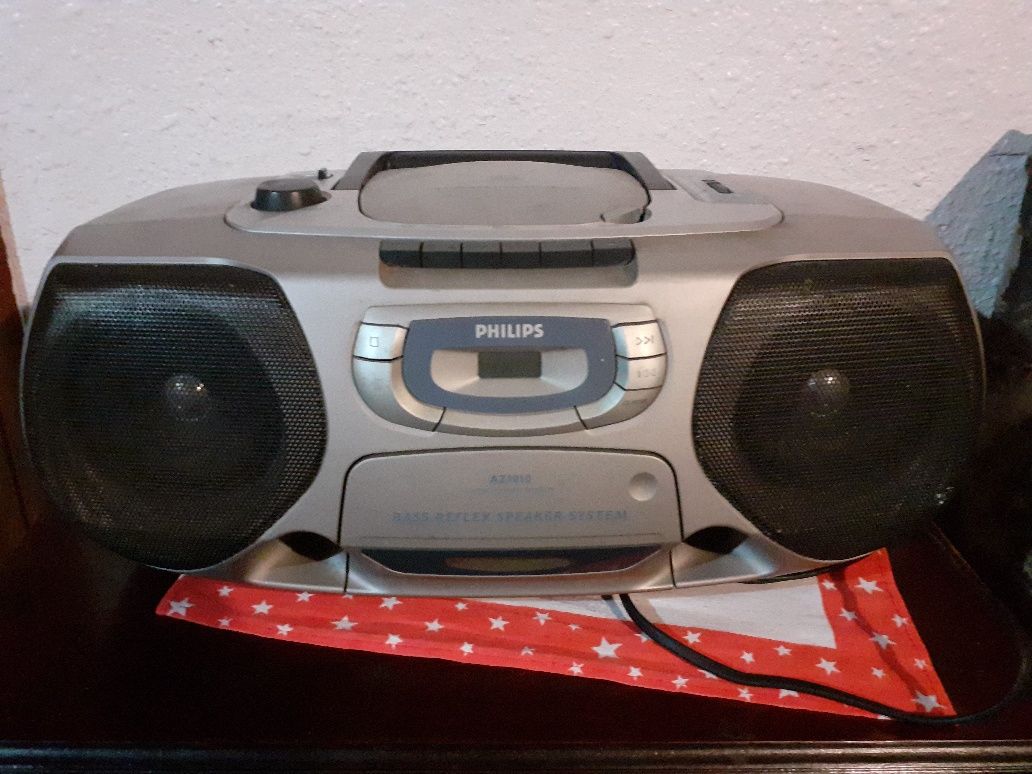 Receiver stereo tuner Sony STR/D 495 P si Radiocasetofon cu cd Philips