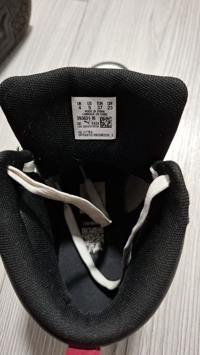 Adidasi Puma pentru băieți.