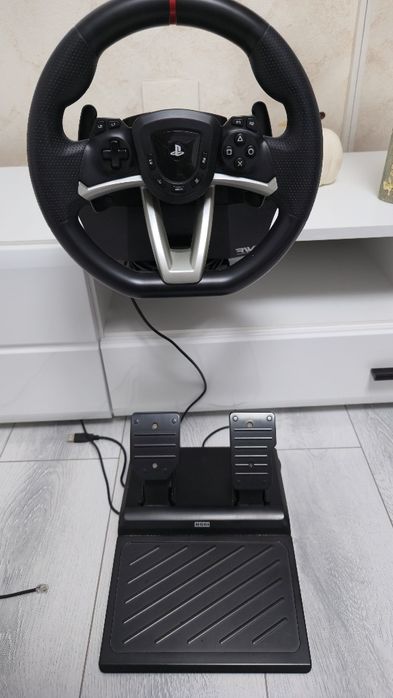 Volan gaming Hori Racing wheel apex