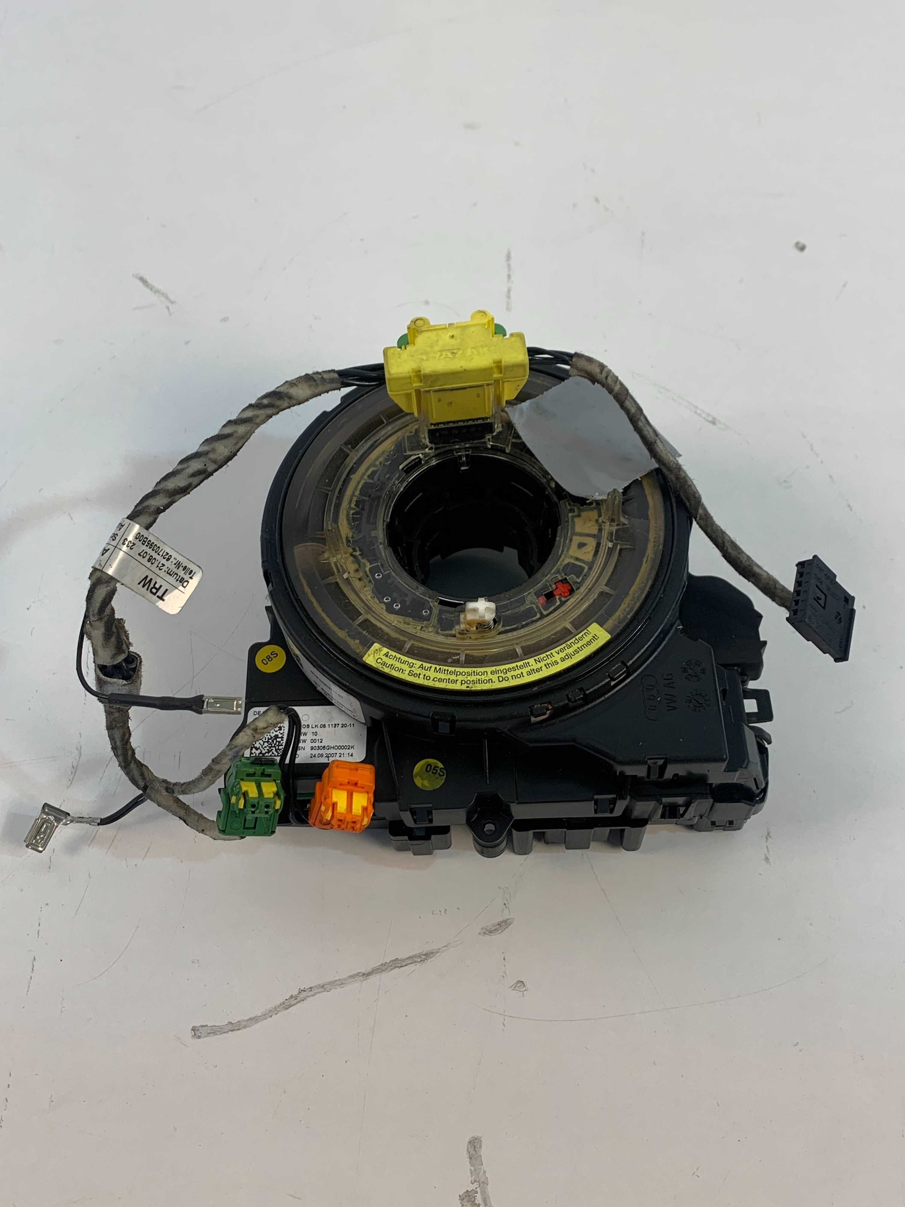 Лентов кабел Audi A4 B8 A5 8F Q5 (08-12)г. 8K0953568F
