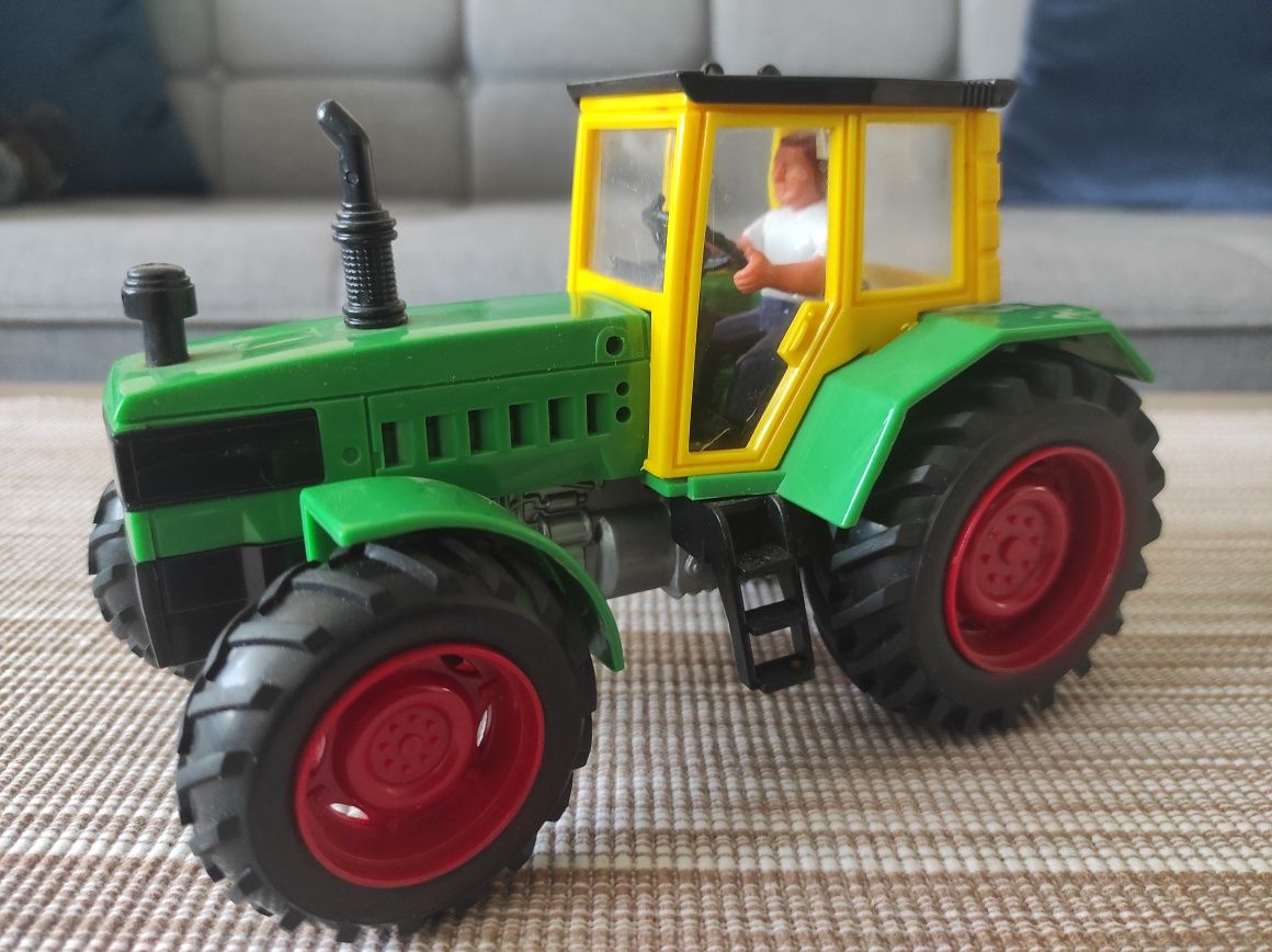 Jucărie copii Tractor, calitate, mecanism de tragere
