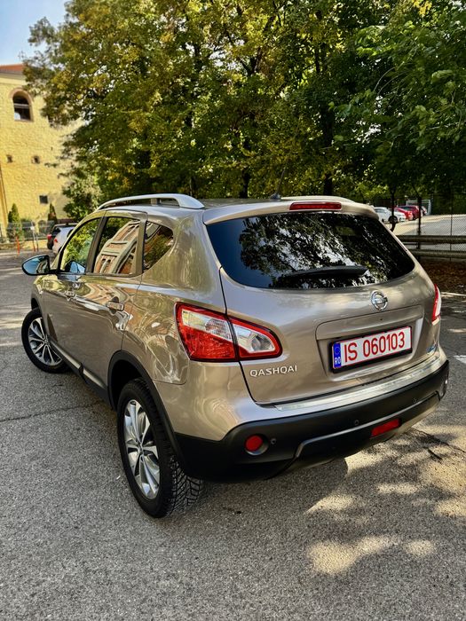 Nissan Qashqai 1.6 dCi Pure Drive Tekna, Bose