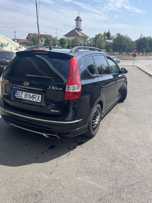 Vand HYUNDAI I30 CW  An fabricatie 2009 ……