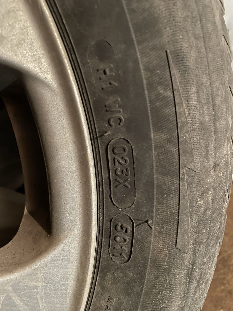 Джанти Audi 16 с зимни гуми
