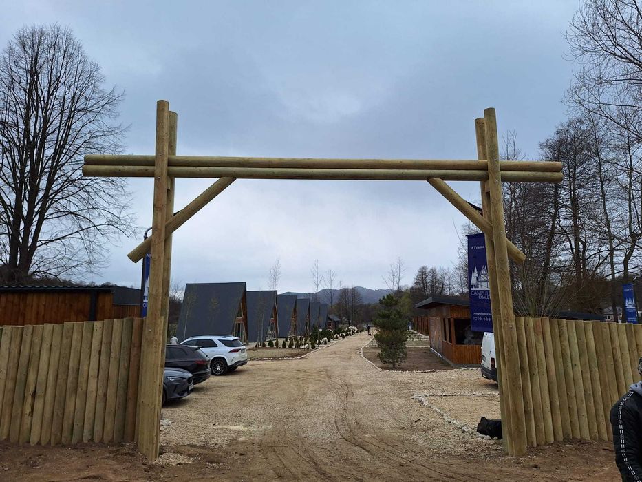 Porti rustice din lemn calibrat