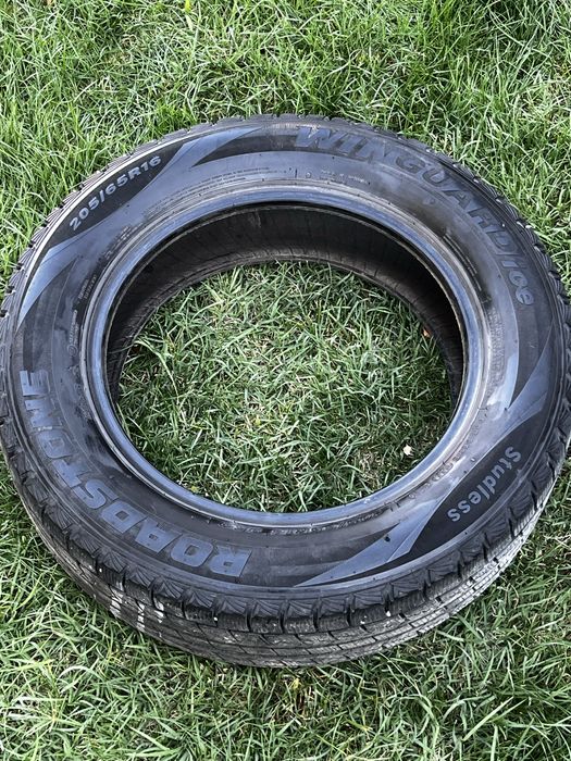 Зимние шины ROADSTONE 206/16 R16 WIN GURAD Ice