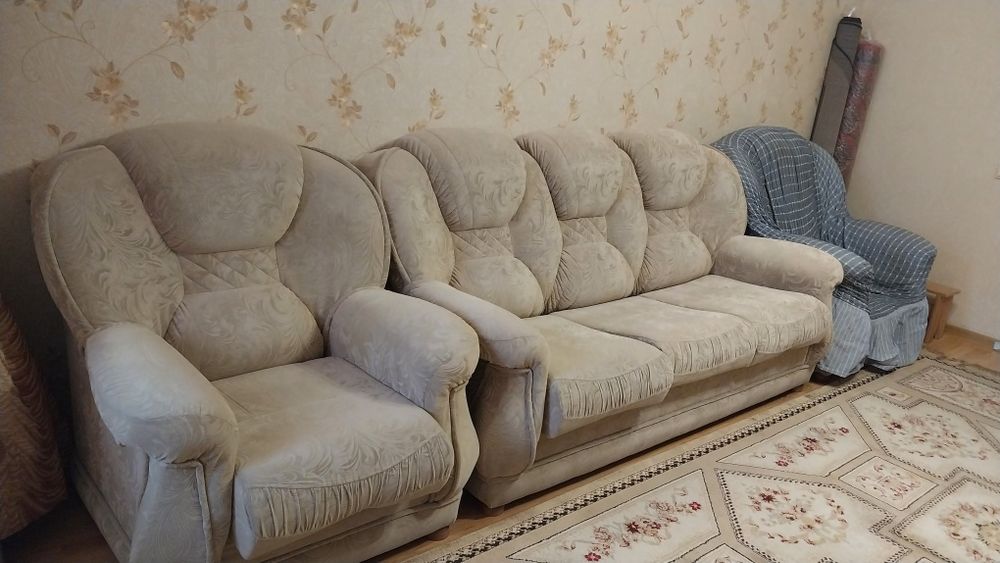 Мягкий уголок, производство  Белоруссиия, в отличном  состоянии