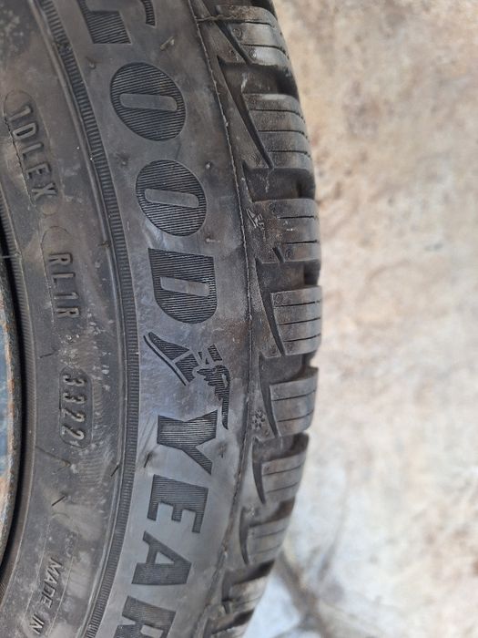 4 бр нови зимни гуми Goodyear ultragrip 9+ 175 65 14