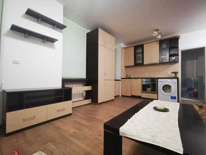Продава се Двустаен апартамент в София, Изгрев - 56 кв.м за 2786 €/кв.м - Снимка #1