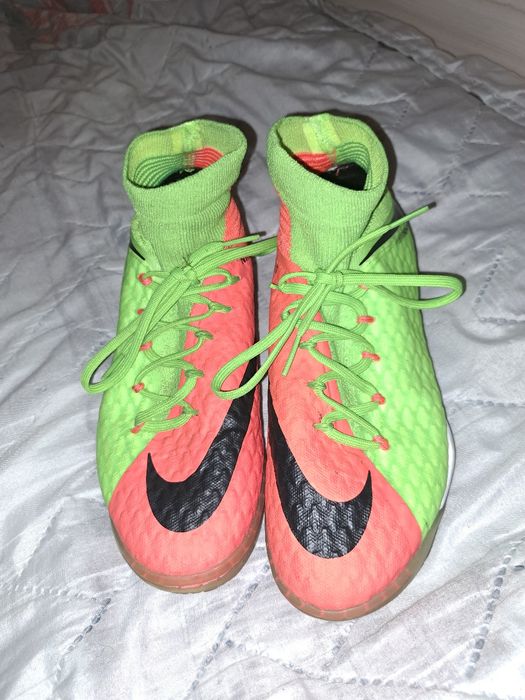 Футболни обувки Nike Hypervenom