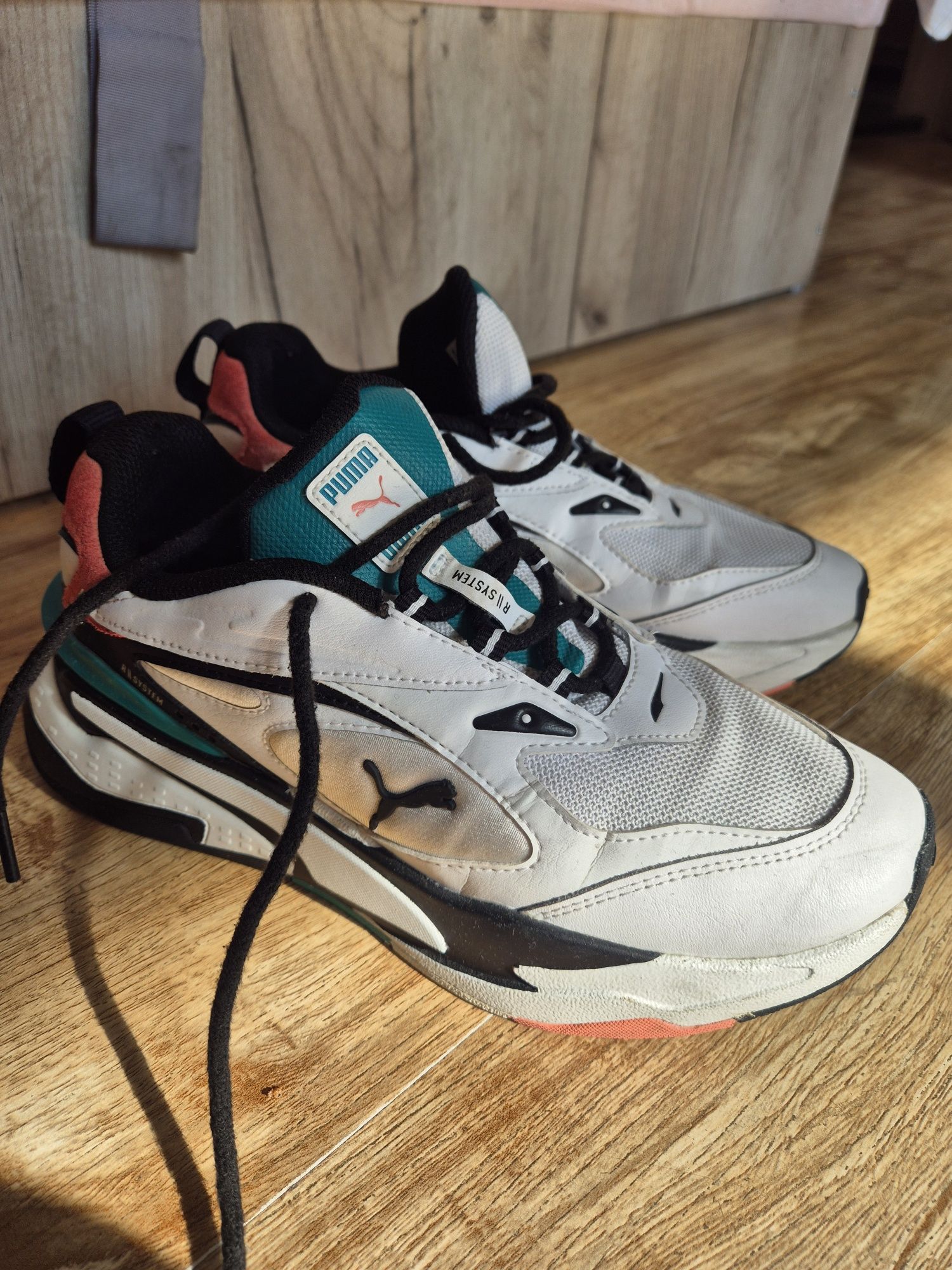 Лоуфъри и маратонки Puma