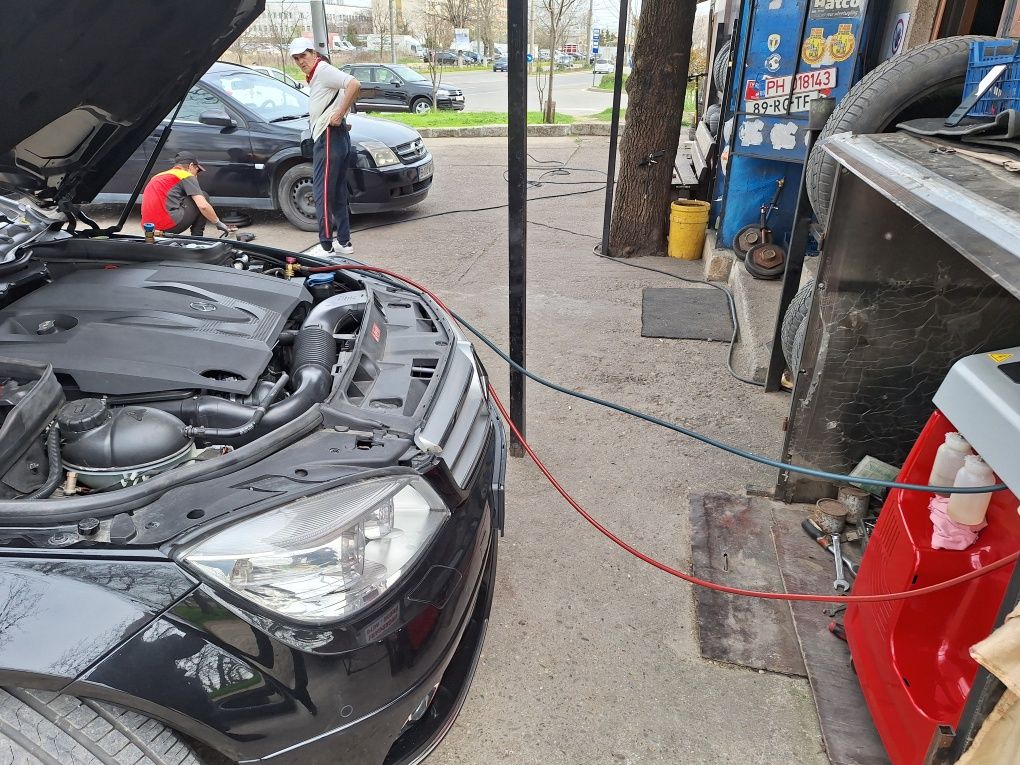 Incărcare freon auto