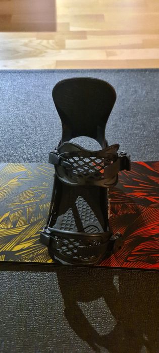 Placa Snowboard Jones El Hefe Mountain Twin 157 + legaturi Ride Carbon