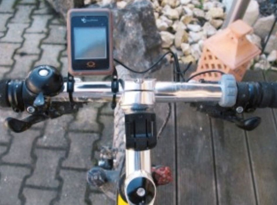 Navigator GPS O-SYNCE NAVI2MOVE pentru bicicleta, fabricat in Germania