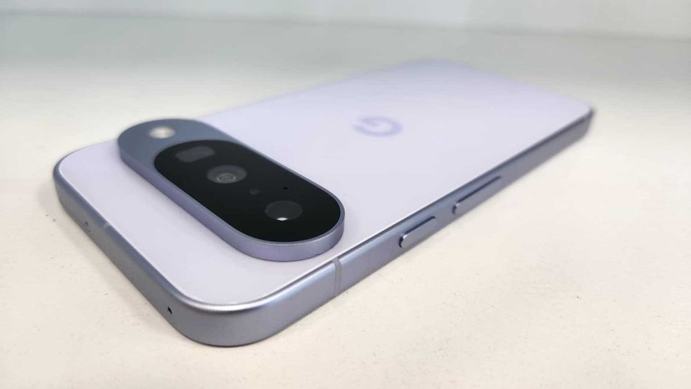 Google Pixel 10 Frost 5G 12/128GB (Ag8 Tudor1/B73756) Garantie 2 Ani!