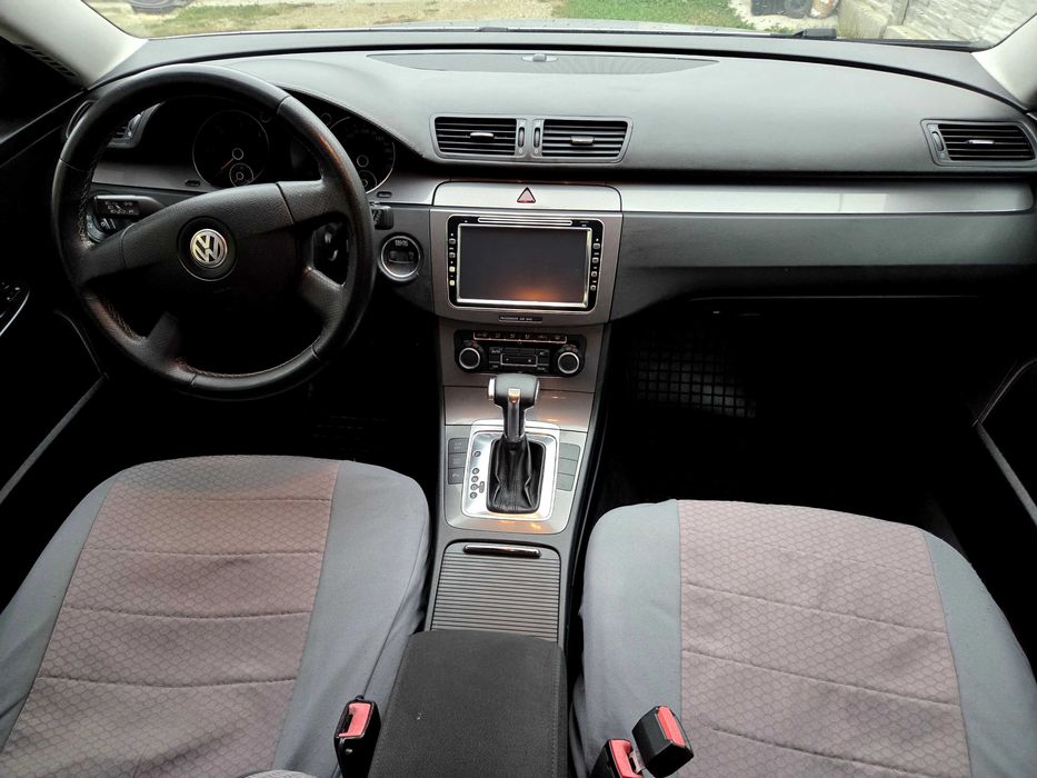 Volkswagen Passat B6 2.0 TDI 140 cp Euro 5 AUTOMATA