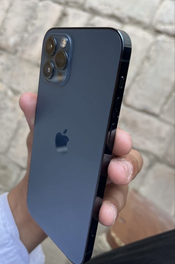 Iphone 12 pro sotiladi