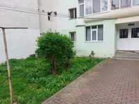 De vânzare apartament 2 camere la parter în zona Mărăței