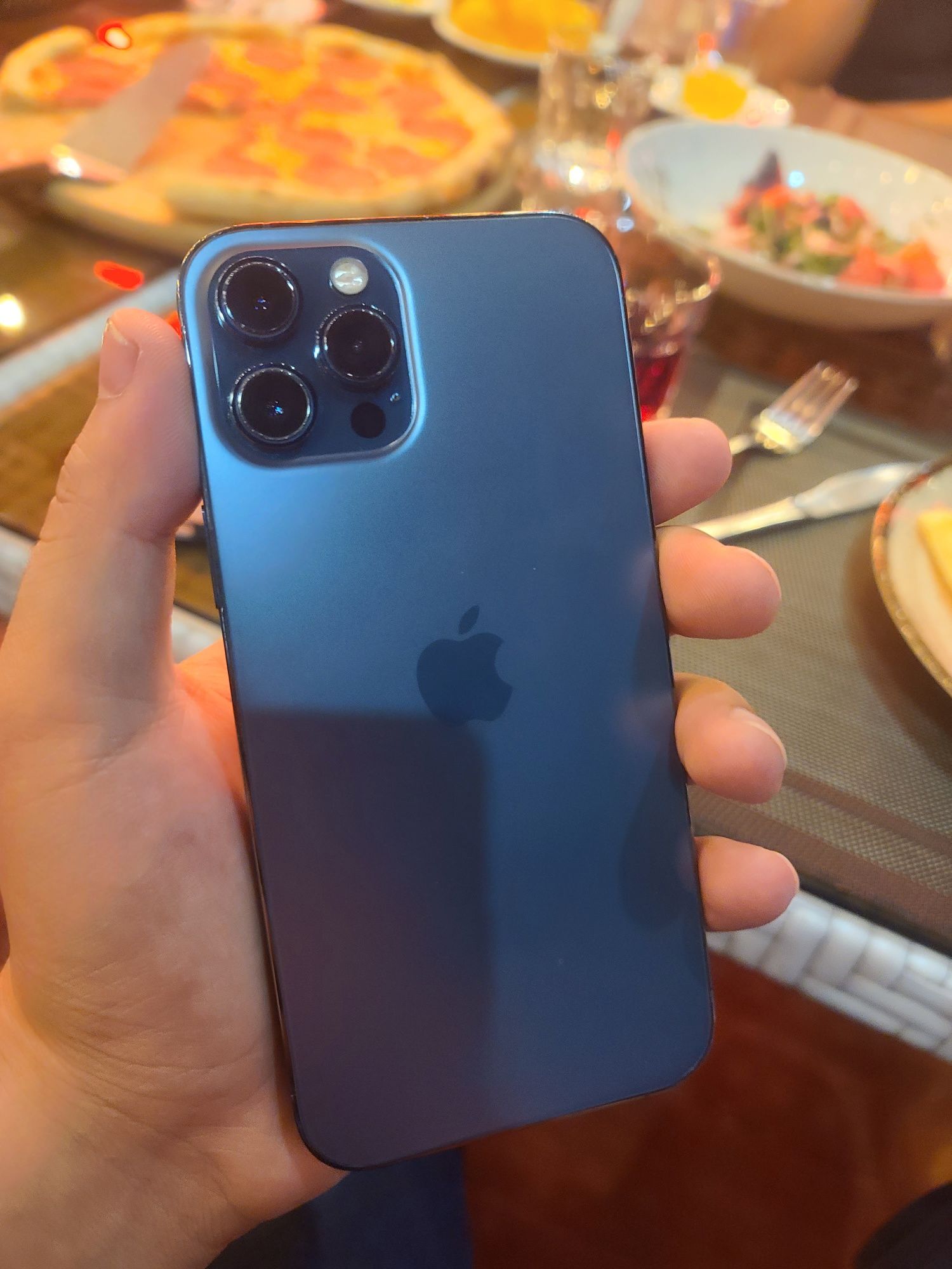 Iphone 12 pro max 256гб срочно!