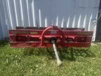 Grebla de strans fanul dupa tractor